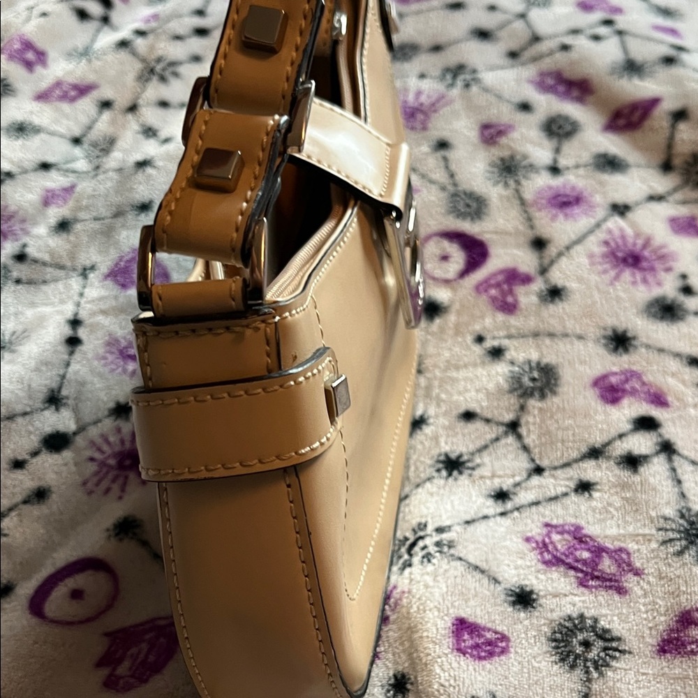 VINTAGE GUESS CURVE MINI PURSE - Picture 11 of 15